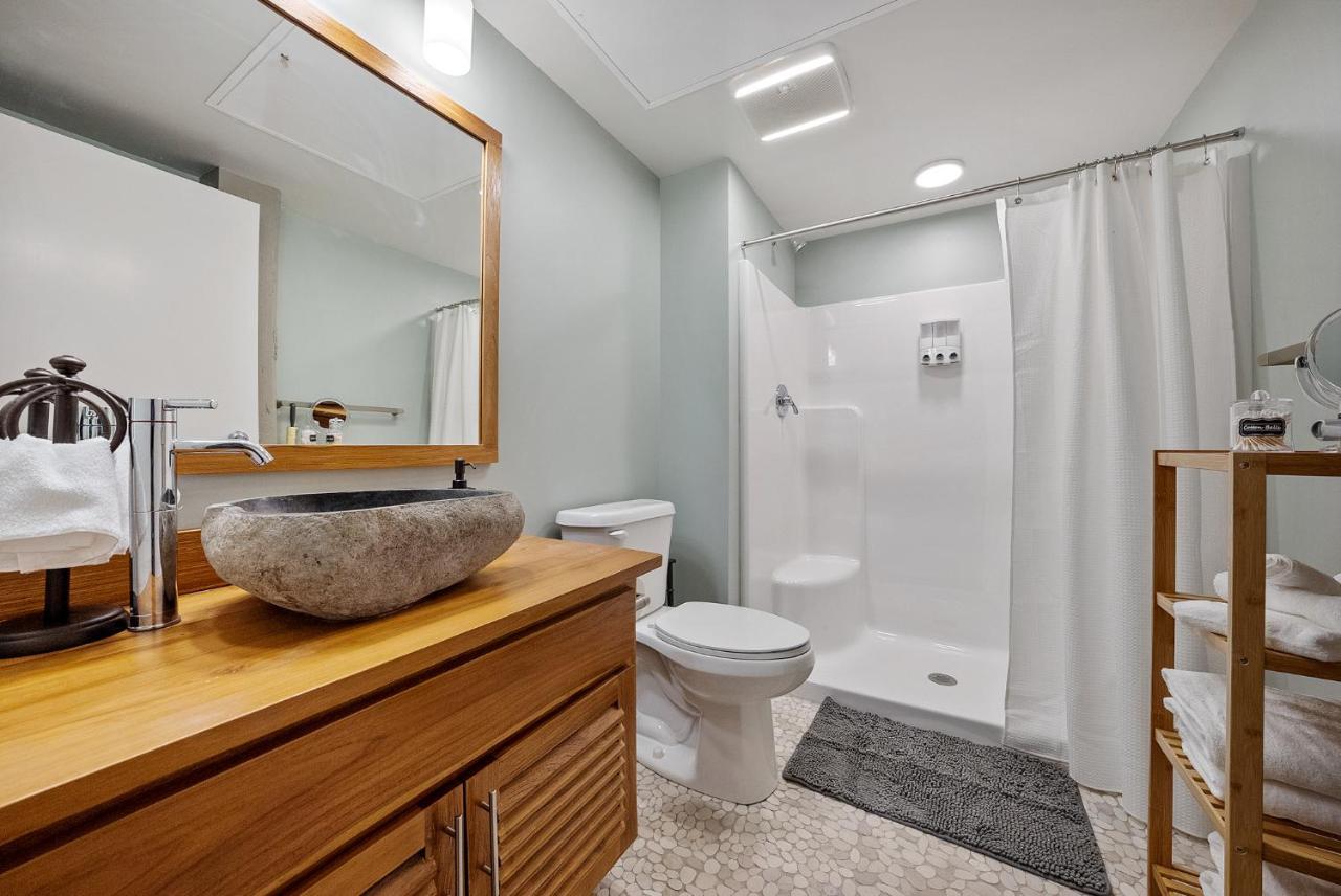 Brooklyn Style Studio Loft Minutes From Firstenergy Stadium 210 Cleveland Bagian luar foto