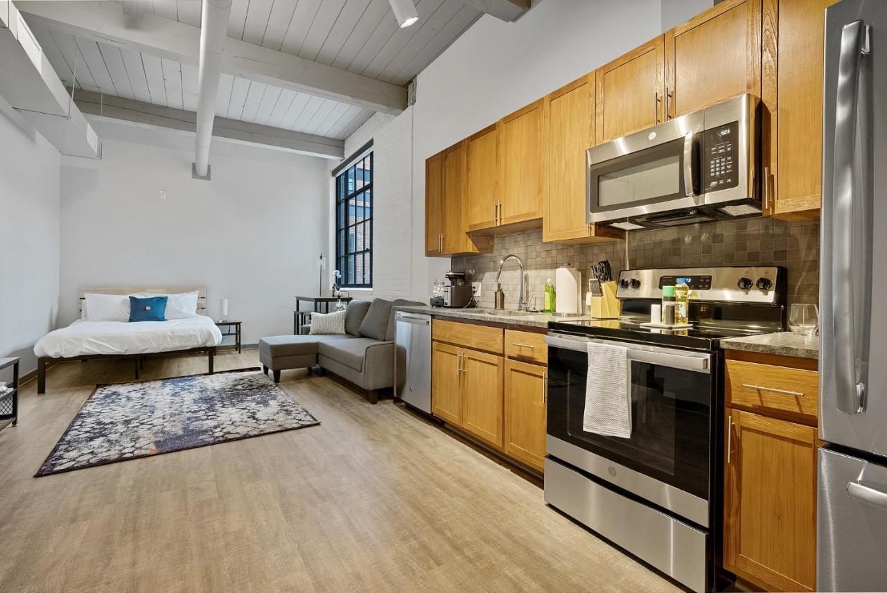 Brooklyn Style Studio Loft Minutes From Firstenergy Stadium 210 Cleveland Bagian luar foto